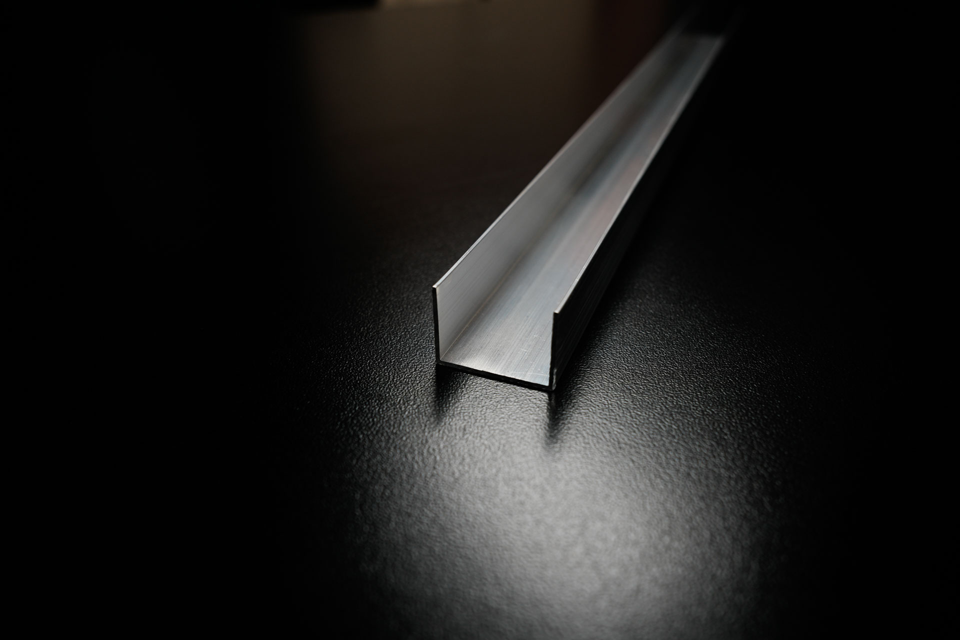 Aluminium U-Channel - Image 4